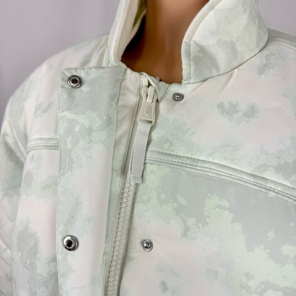 Free People NWT $348 Sage Snow Bunny Slope Boxy Ski Puffer Jacket Snowboarding - Picture 9 of 16